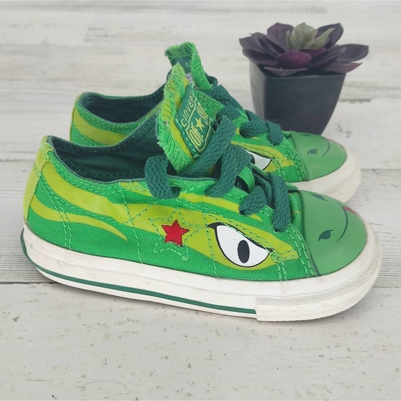 Converse One Star Green Dragon/Snake Little Kid Sneakers Lace Up Size 6 - Picture 1 of 6
